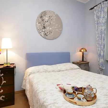 Simonetta Ai Musei Vaticani לינה וארוחת בוקר 2*