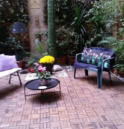 Simonetta Ai Musei Vaticani 2* רומא