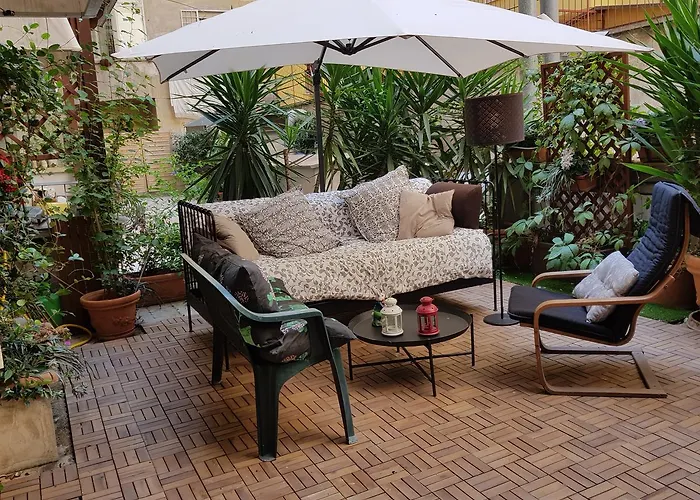 Simonetta Ai Musei Vaticani فندق مبيت وإفطار روما