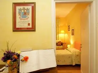 Simonetta Ai Musei Vaticani לינה וארוחת בוקר 2*